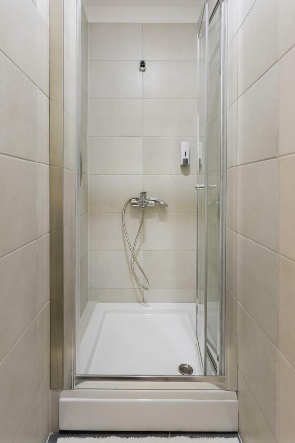 Apartmani Mursa โอซีเยก ภายนอก รูปภาพ